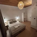 Nueva Cunda Hotel *