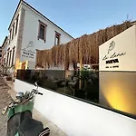 Nueva Cunda Hotel Ayvalı