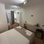Nueva Cunda 호텔 Ayvalı