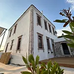 Hotel Nueva Cunda